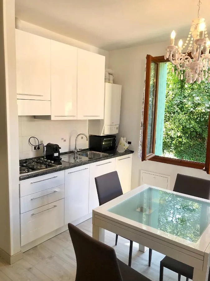 Paradise Apartment Malcesine 0*,